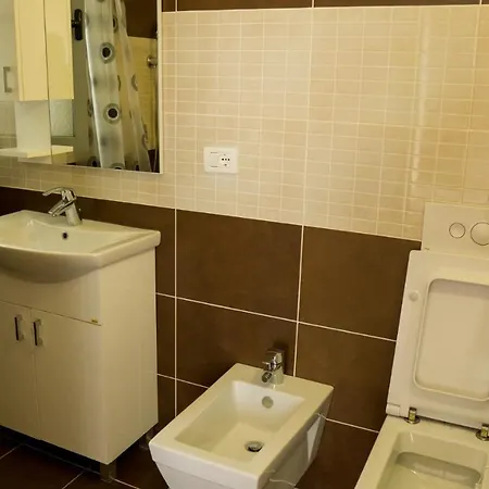 Eka Luxury Two-bedroom Penthouse Apartment *